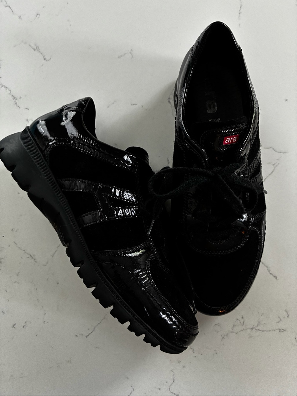 Ara Black Suede & Patent Lace-Up Sneakers size 7 - Picture 3 of 15
